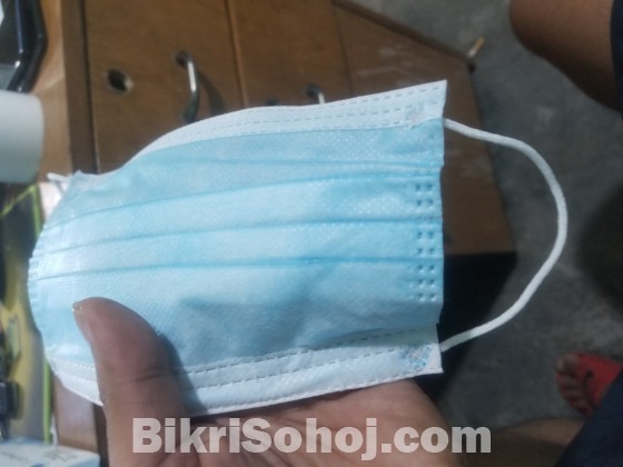 Surgical mask